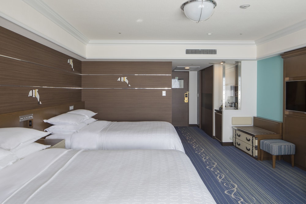 غرفة بسريرين مزدوجين بشرفة، Sheraton Grande Tokyo Bay Hotel 2/6