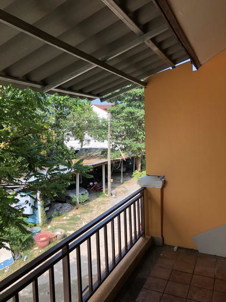 Dikachaya Hostel 2/45