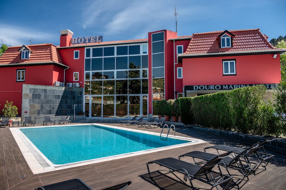 Douro Park Hotel 7/75
