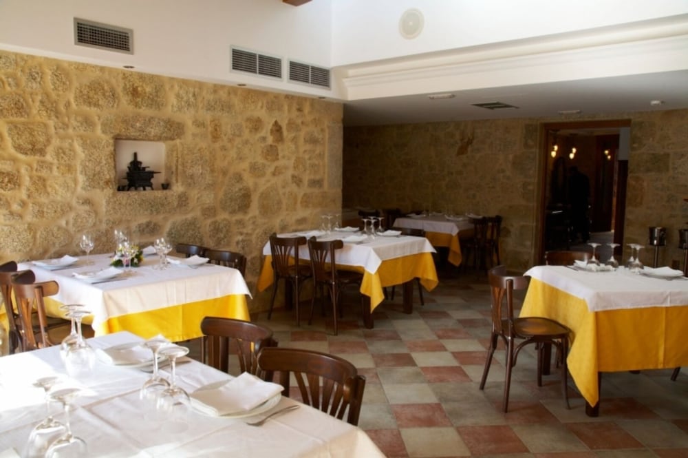 Hotel Vila Do Val 46/56