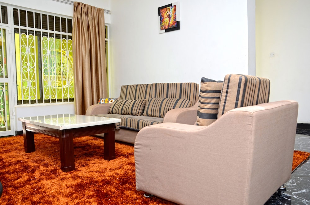 Dianwill Hotel 36/46