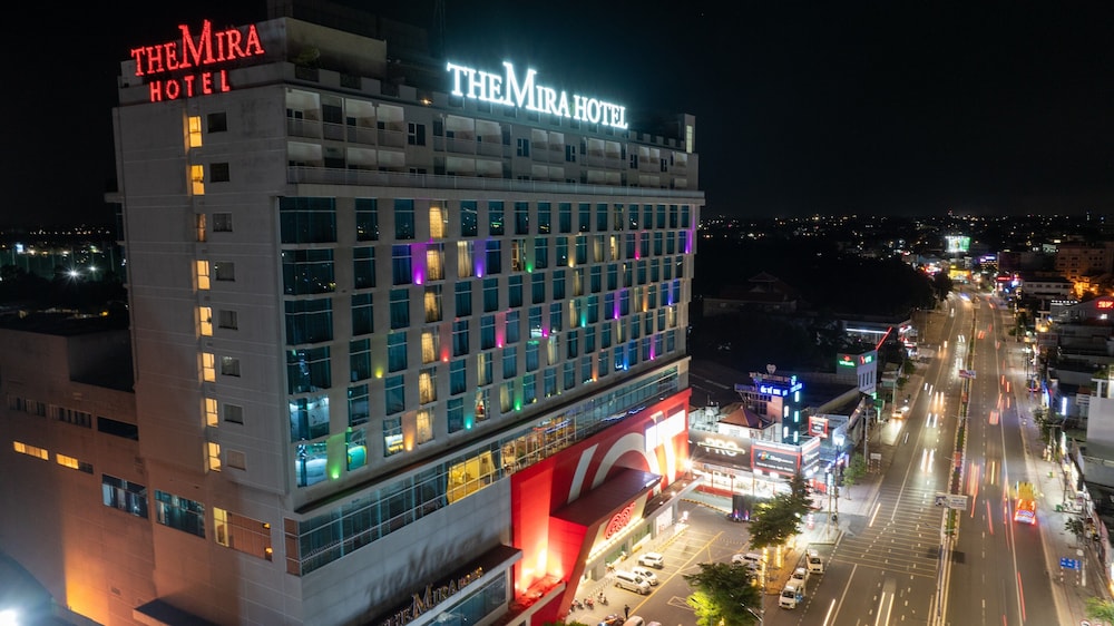 The Mira Hotel 1/50