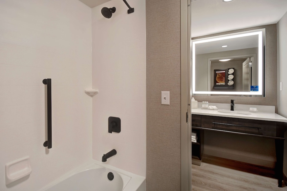 Homewood Suites by Hilton Tuscaloosa Downtown 20/66
