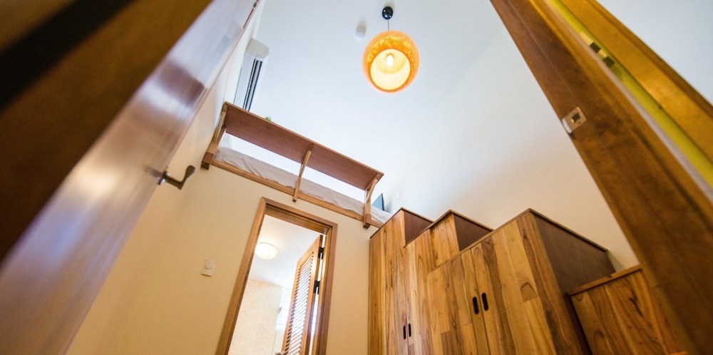 Tabalo Hostel 15/40