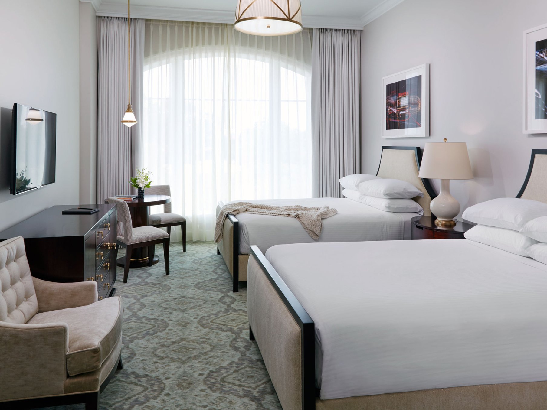 The Spectator Hotel 12/53