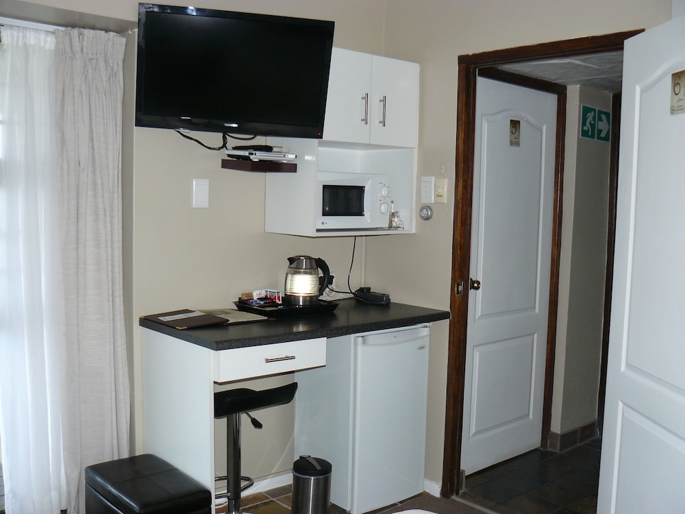 See More Guest House 34/50