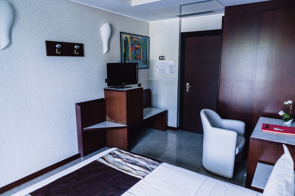 Mare Hotel 43/73