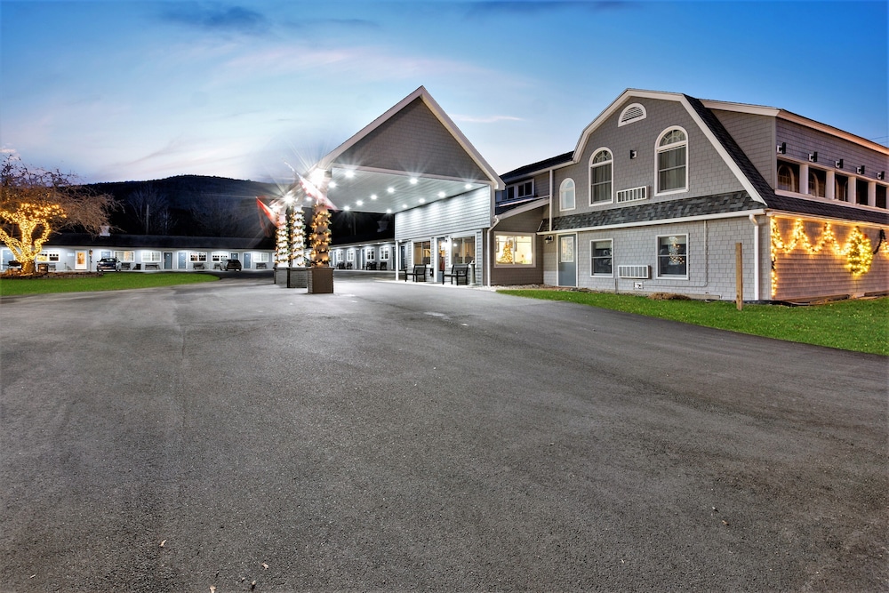 Top Notch Inn 58/69
