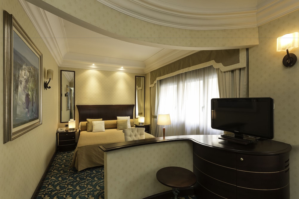 Millennhotel 48/54