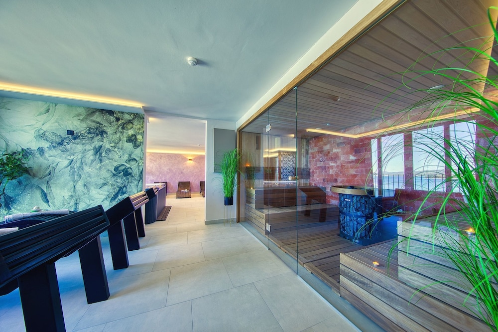 Ilirija Hotel 10/53