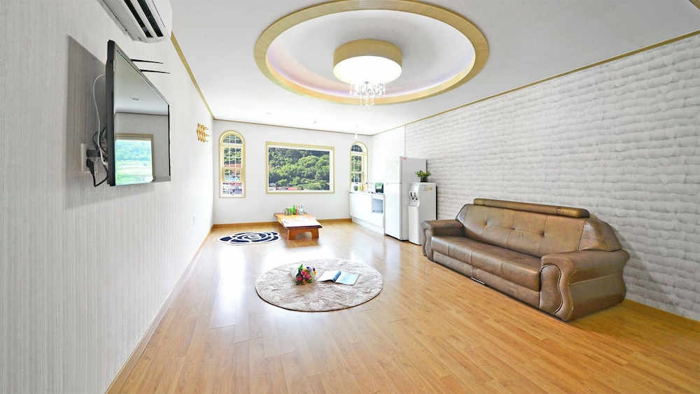 Tongyeong Makai O Pension 35/50