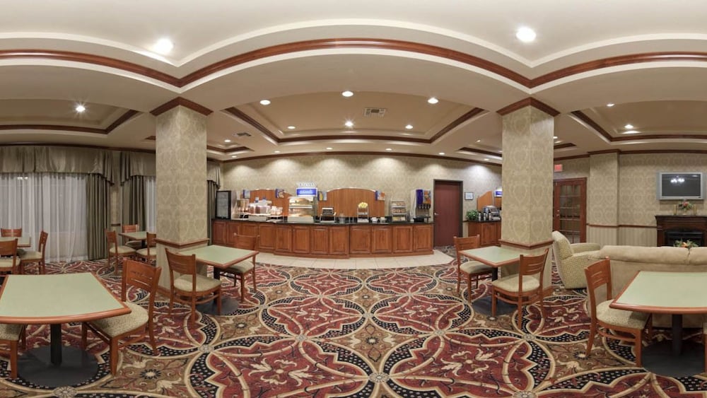 Holiday Inn Express & Suites Corsicana I-45 5/68
