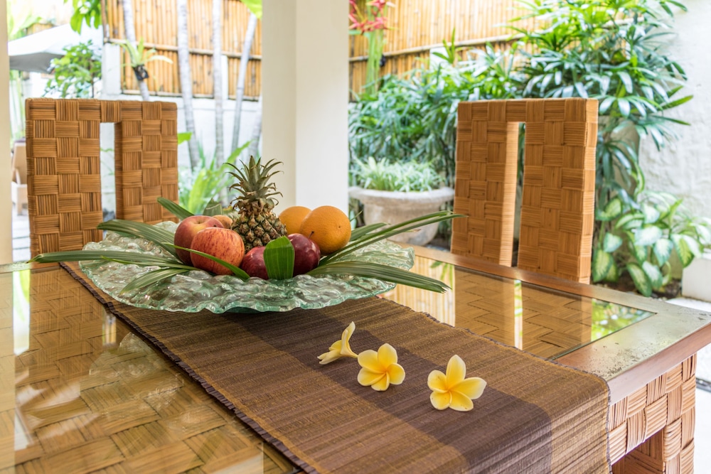 Villa Seriska Seminyak Bali 38/50