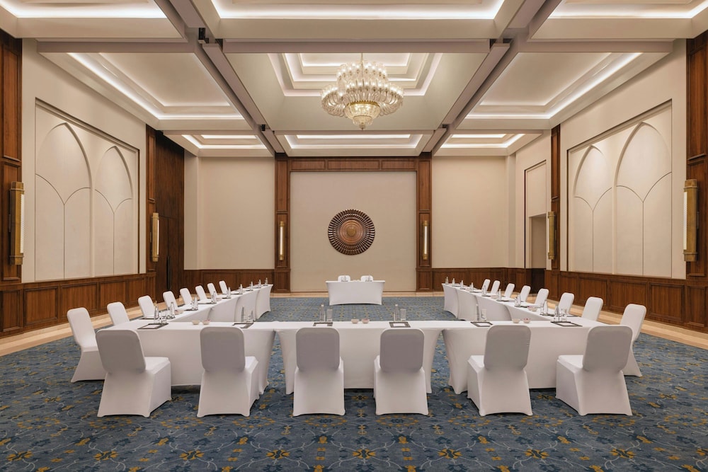 Sheraton Hyderabad Hotel 63/71