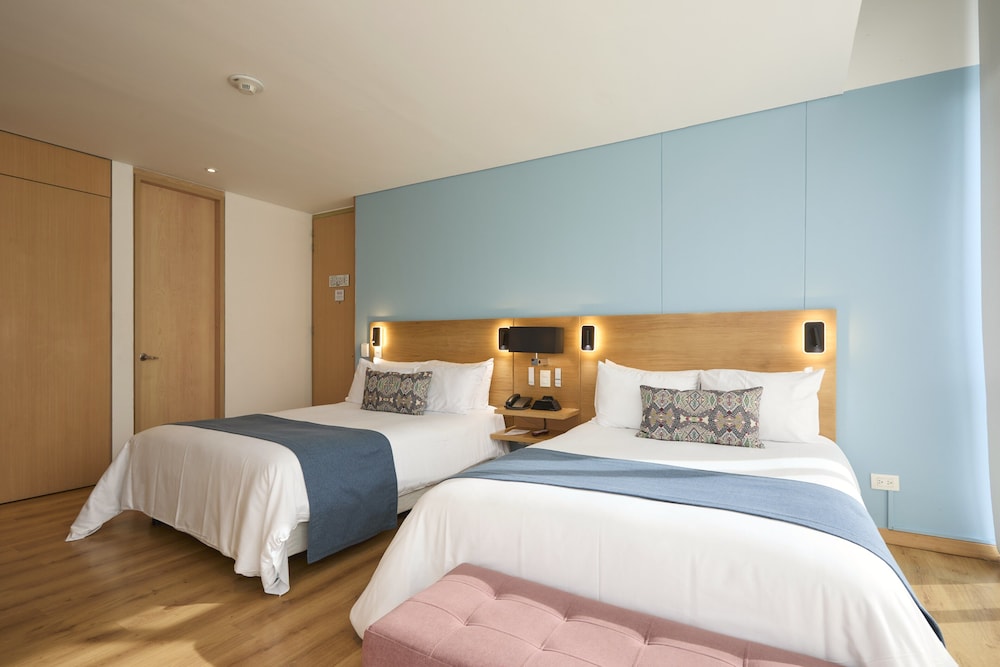 Room at BH Parque 93, BOGOTA