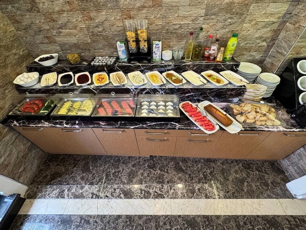 Oguzhan Hotel 3/50