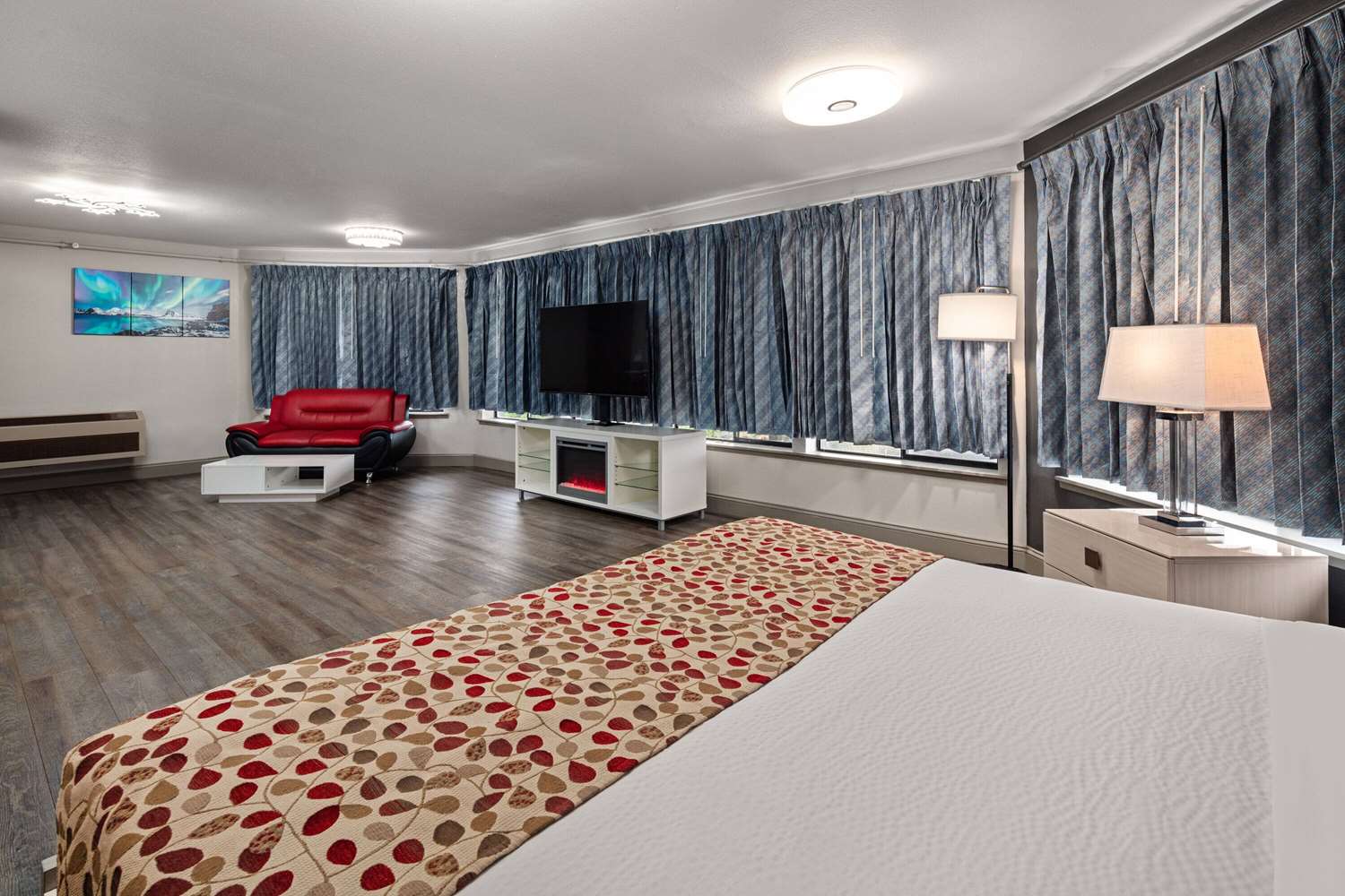Days Inn by Wyndham Lakewood South Tacoma 14/67