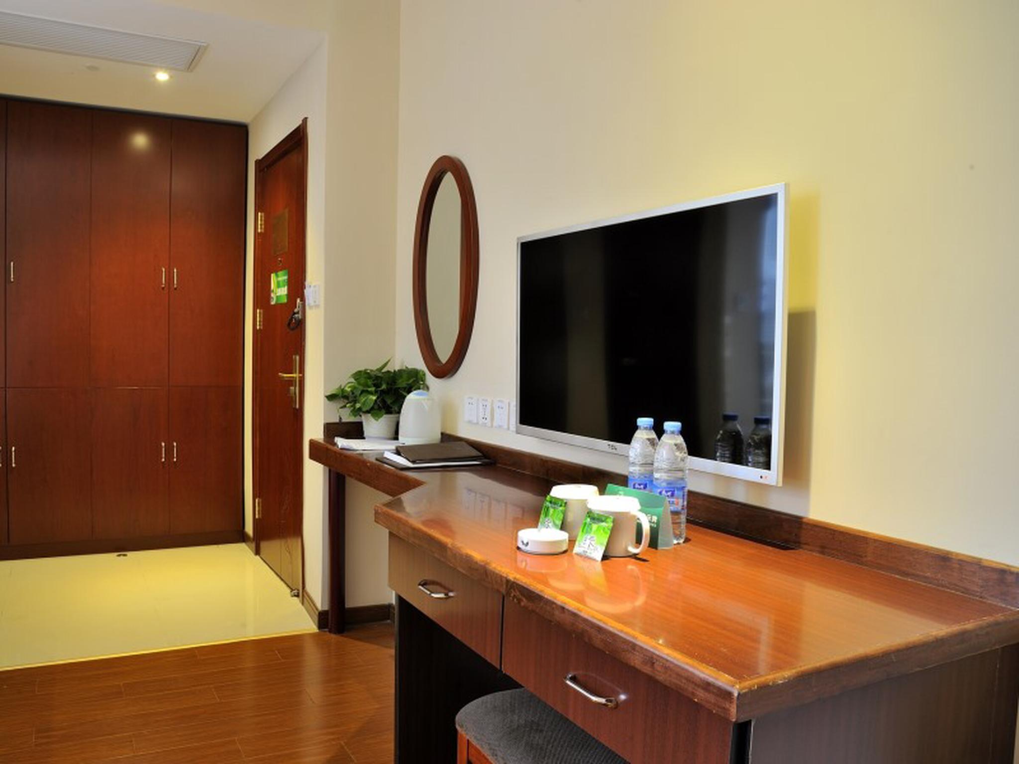 GreenTree Inn Suzhou Industrial Park Qingjian Lake Express Hotel 18/18
