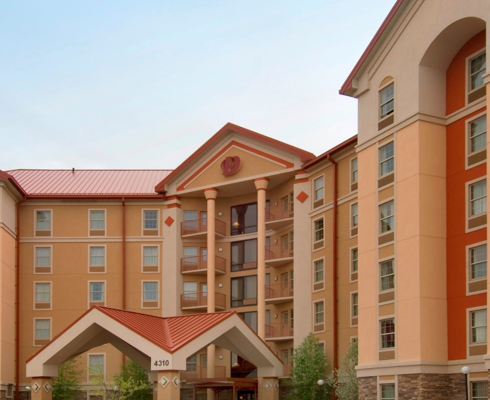 Drury Inn and Suites Albuquerque North 2/50