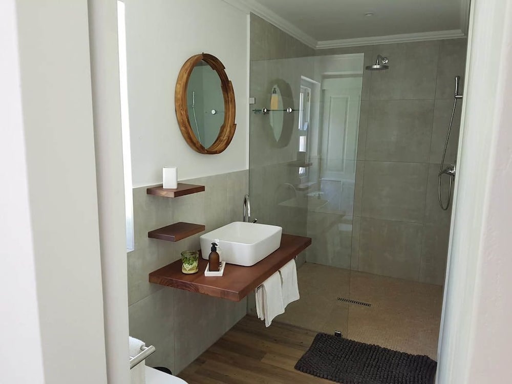 La Sosta Restaurant & Guest House 26/28