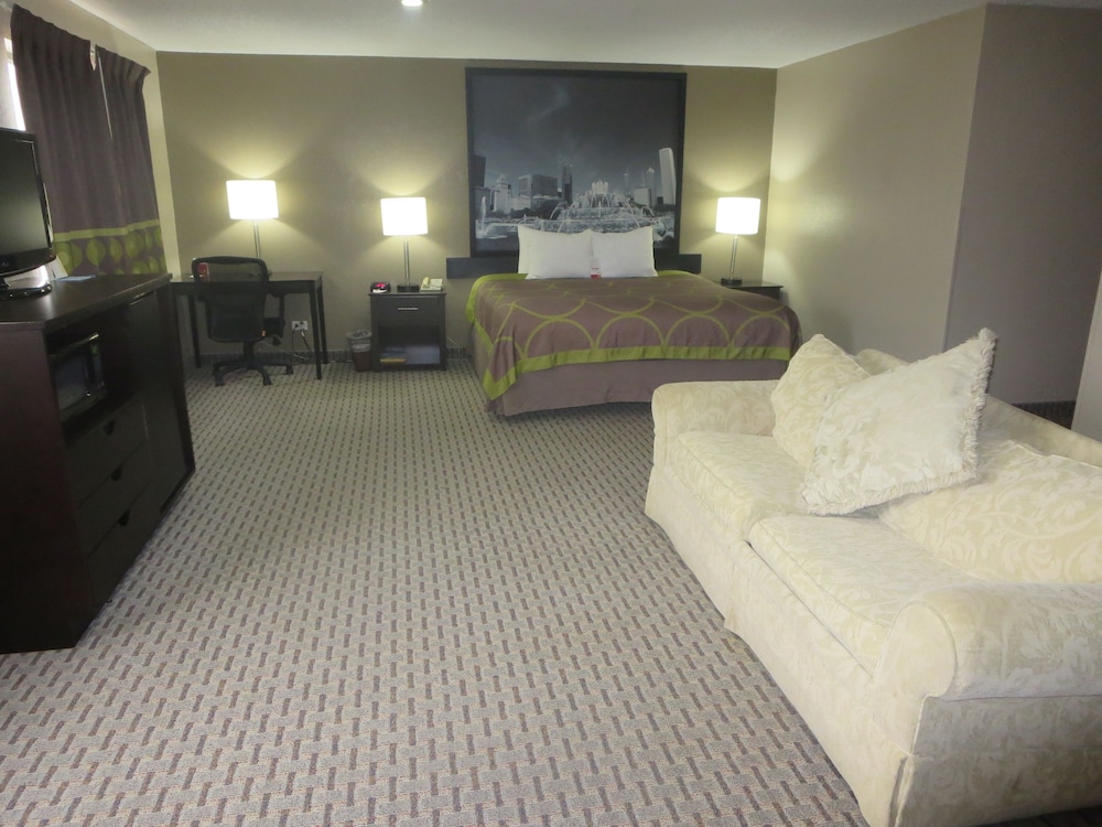 Super 8 by Wyndham Mundelein/Libertyville Area 20/45