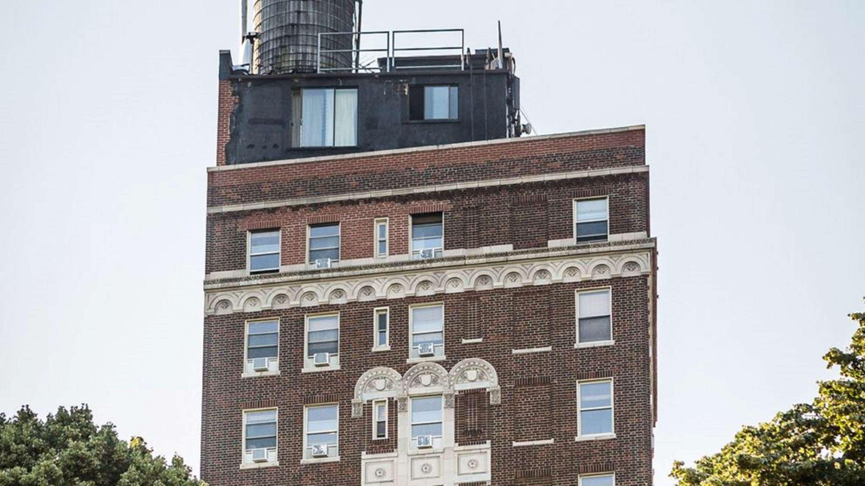 Riverside Tower 2/73