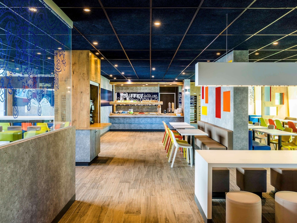 Ibis Budget Saint Quentin En Yvelines Velodrome 6/58