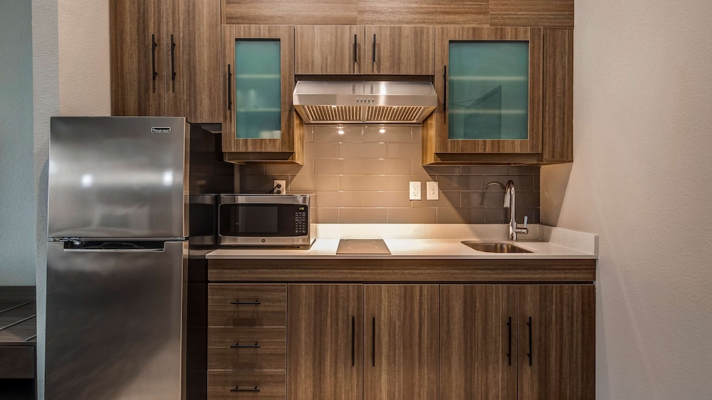 Executive Residency By Best Western Corpus Christi 28/46