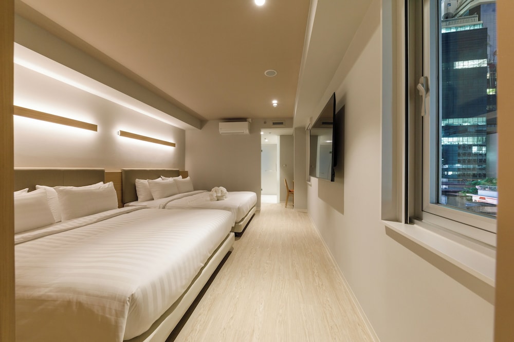 Nishitetsu Hotel Croom Bangkok Silom 5/50