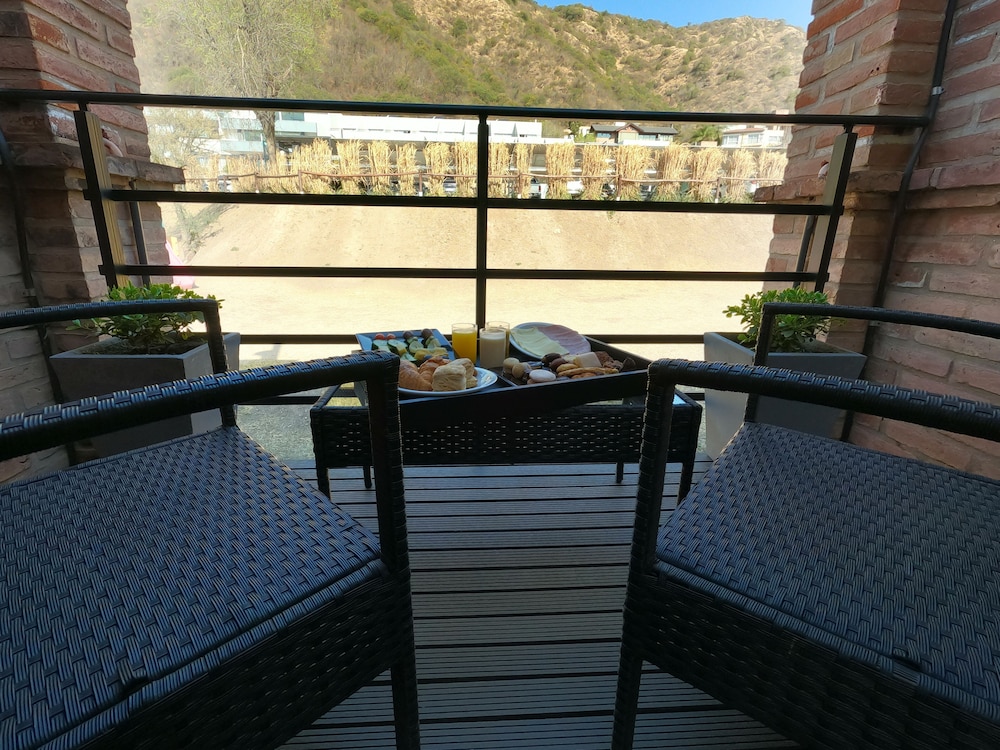 Pinares Del Cerro Hotel 11/63