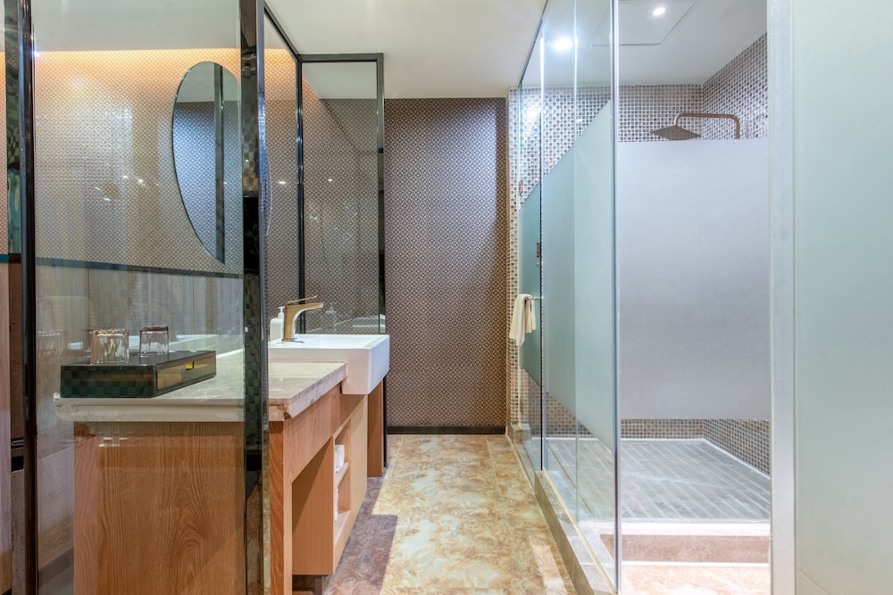 Trendy Romantic Hotel International Guangzhou Baoneng Performing Arts Center Science City 49/50