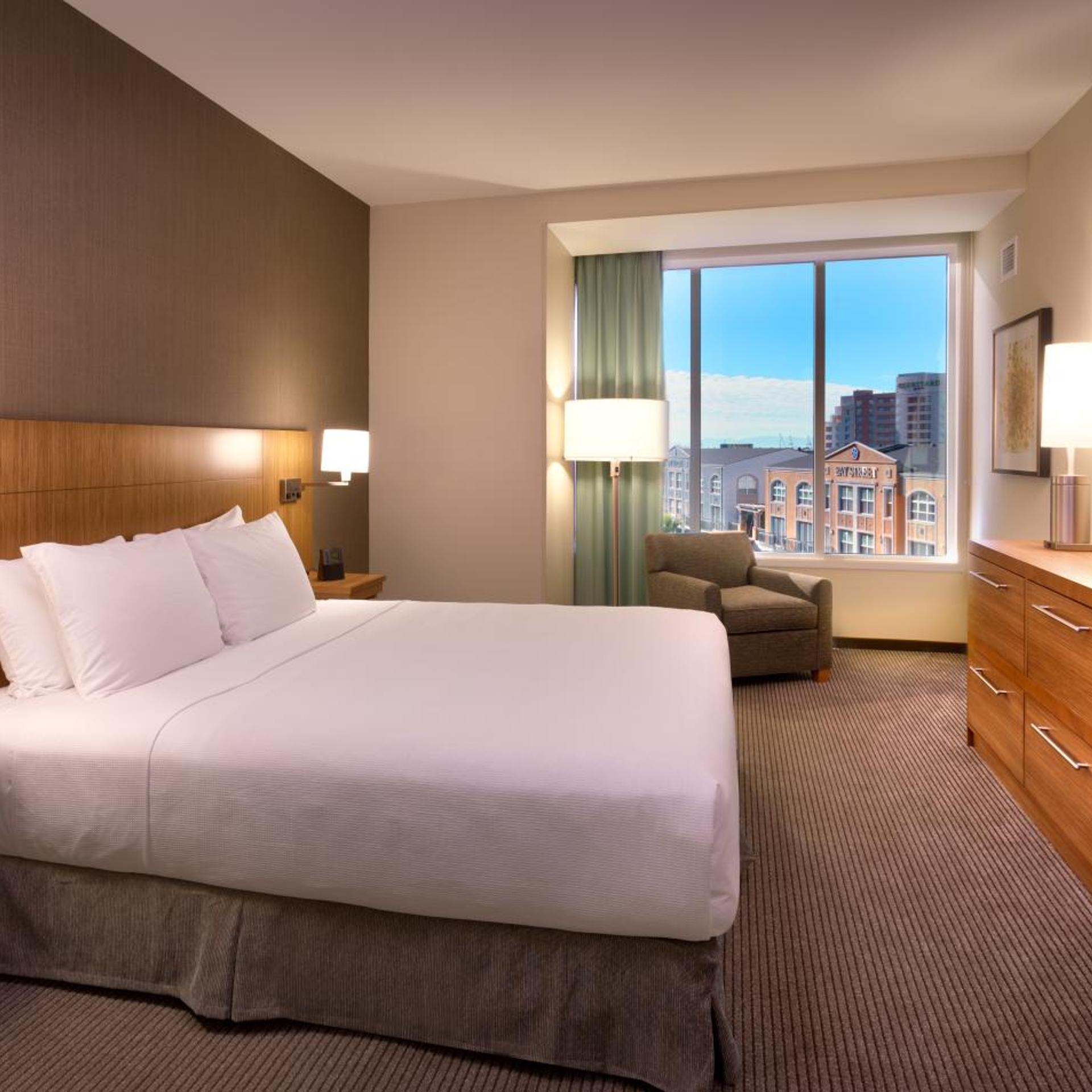 1 Bedroom, Suite, Bay View, Accessible