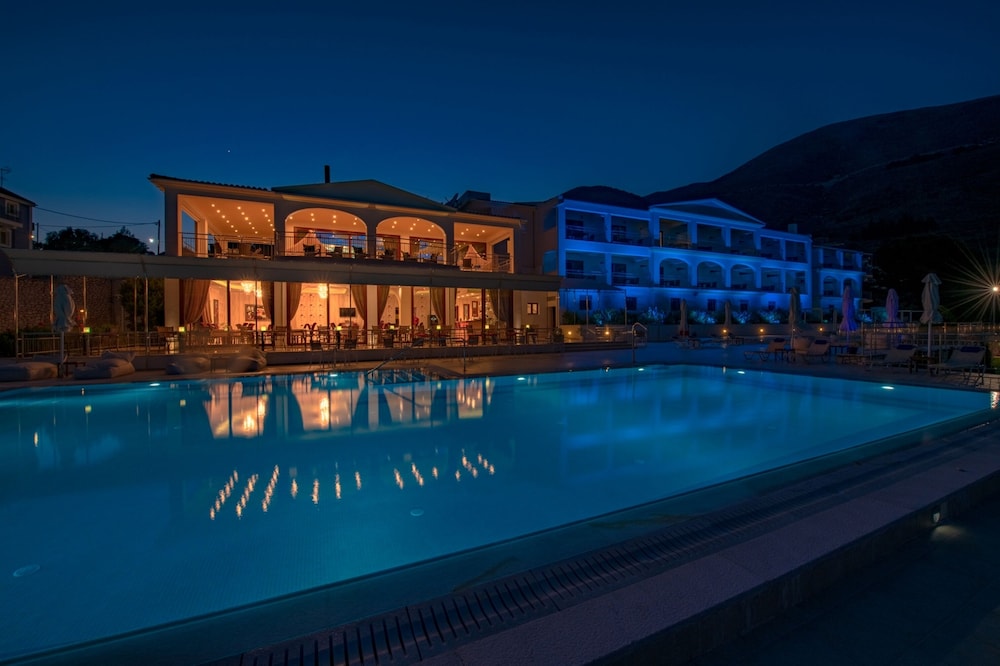 Odyssey Hotel 2/50