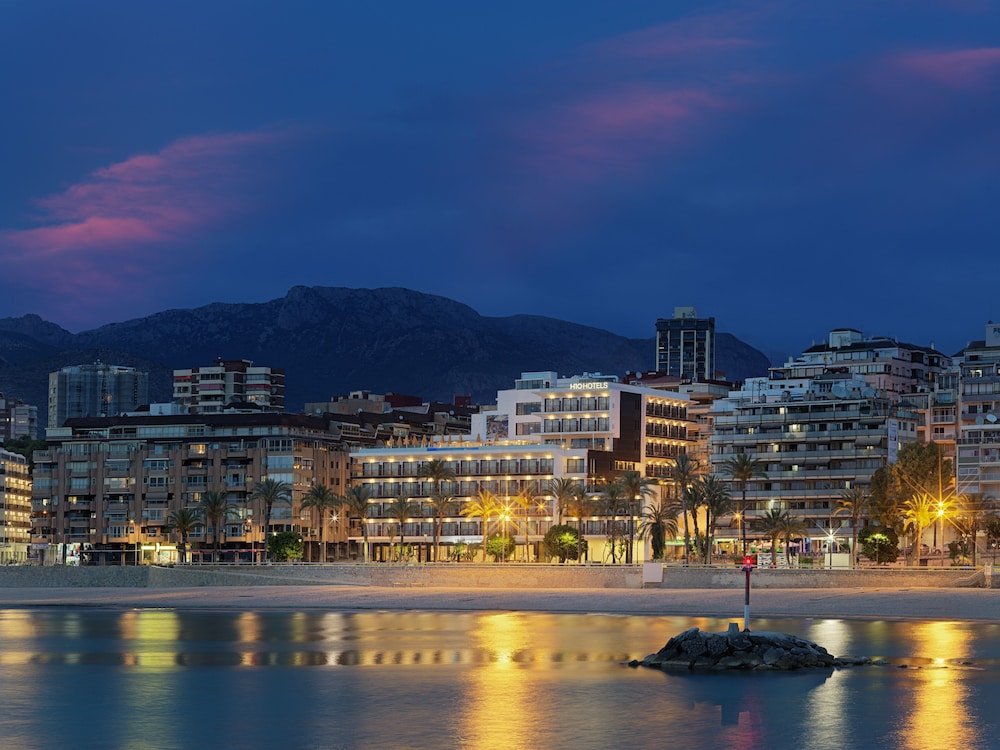 H10 Porto Poniente 44/50