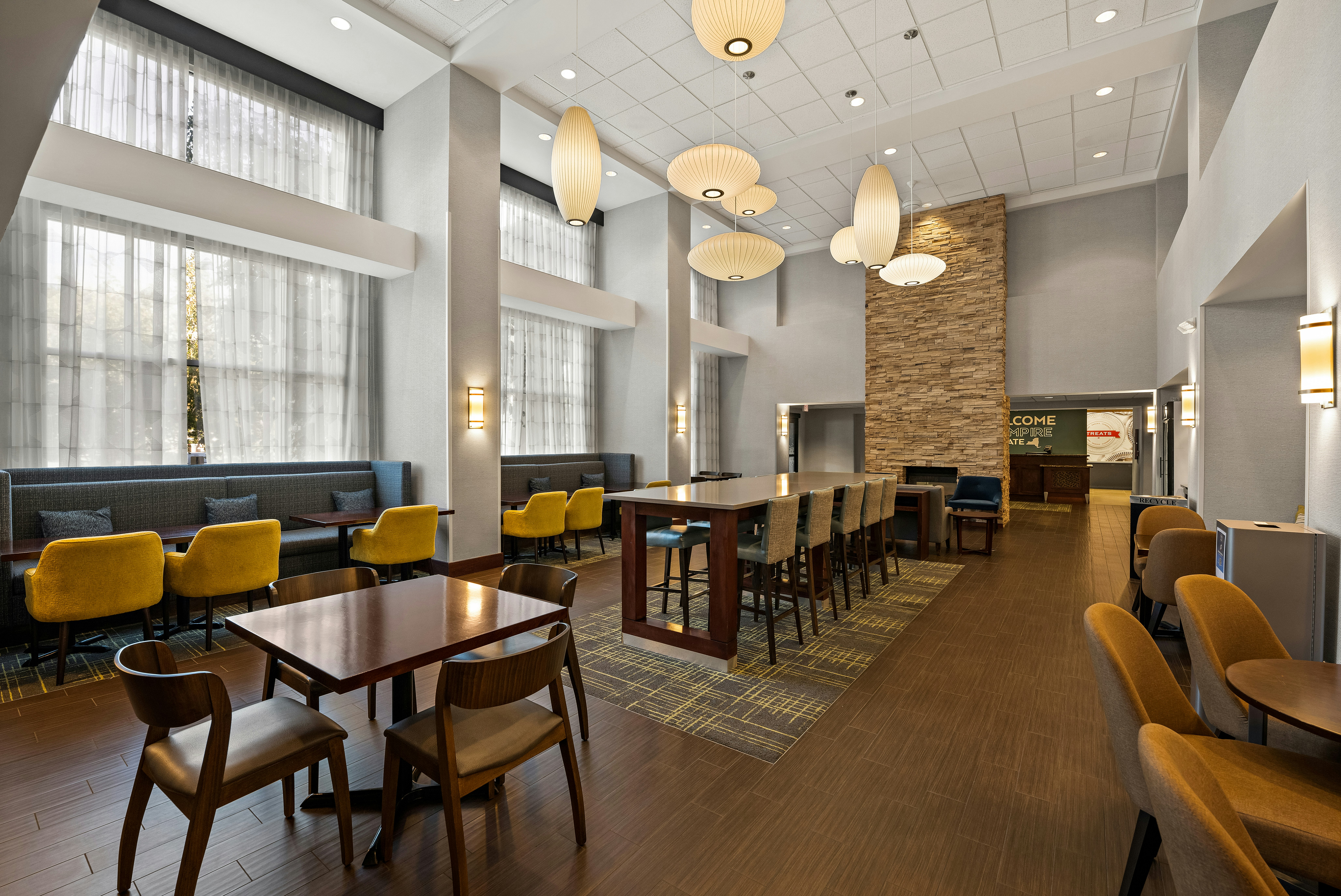 Hampton Inn & Suites Poughkeepsie 50/54