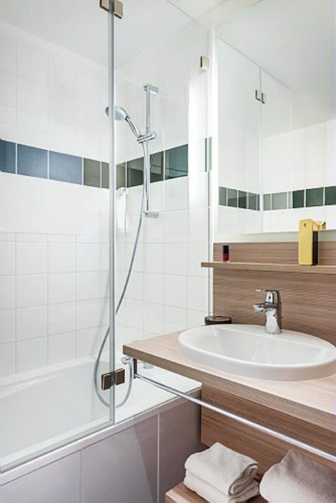 Ibis Styles Paris Velizy 58/59