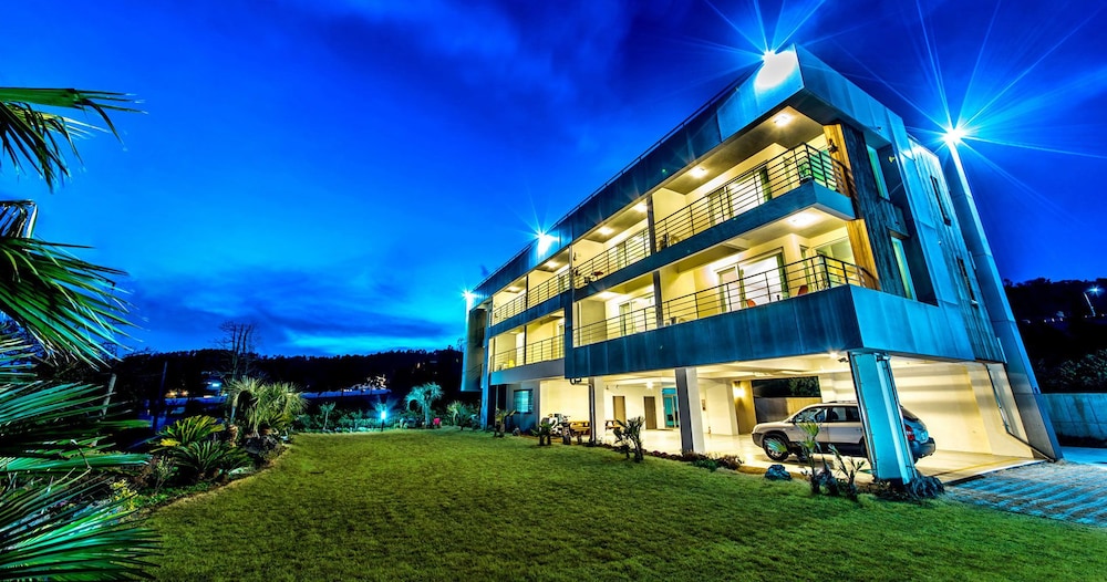 Seogwipo Villa Merci Pension 3/42