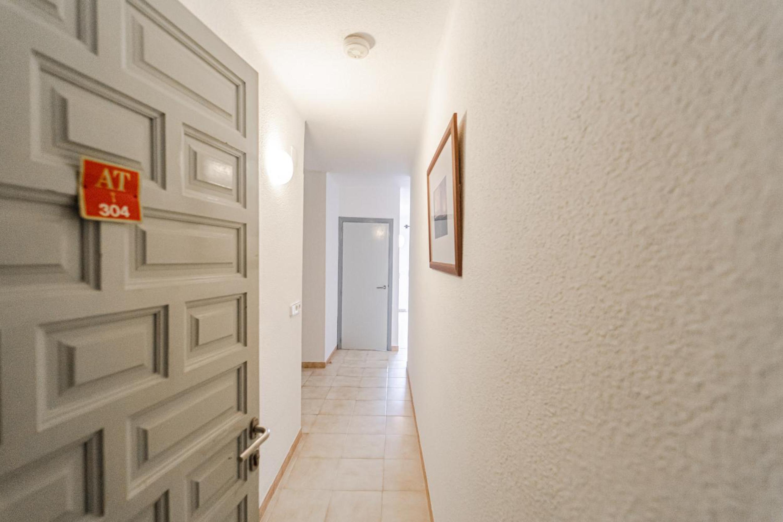 El Cortijo Apartments 12/53