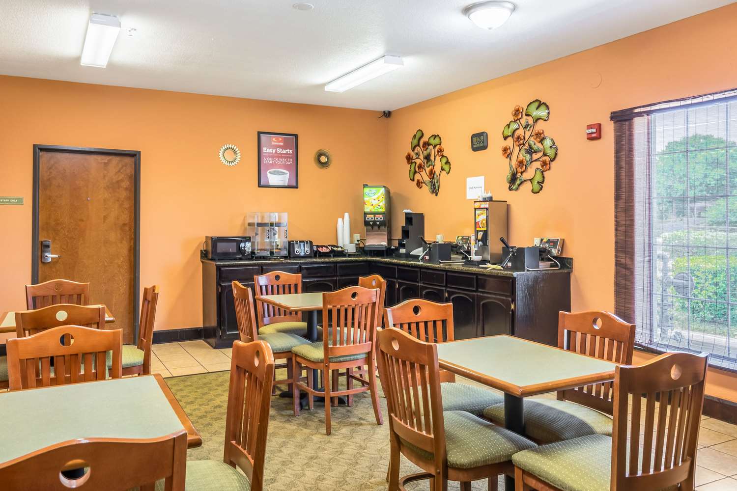 AmericInn by Wyndham New Braunfels 15/22
