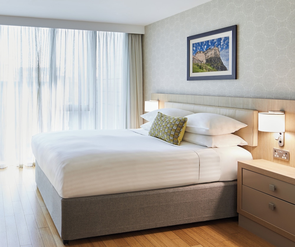 Residence Inn Edinburgh 7/45