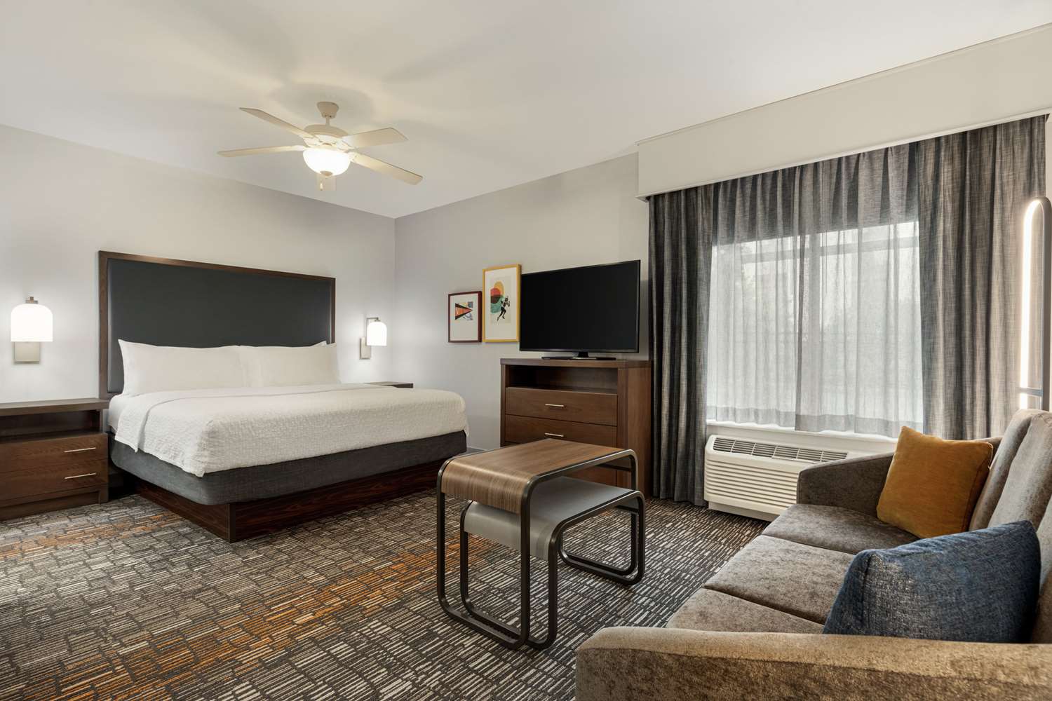 Studio, Suite, King Bed