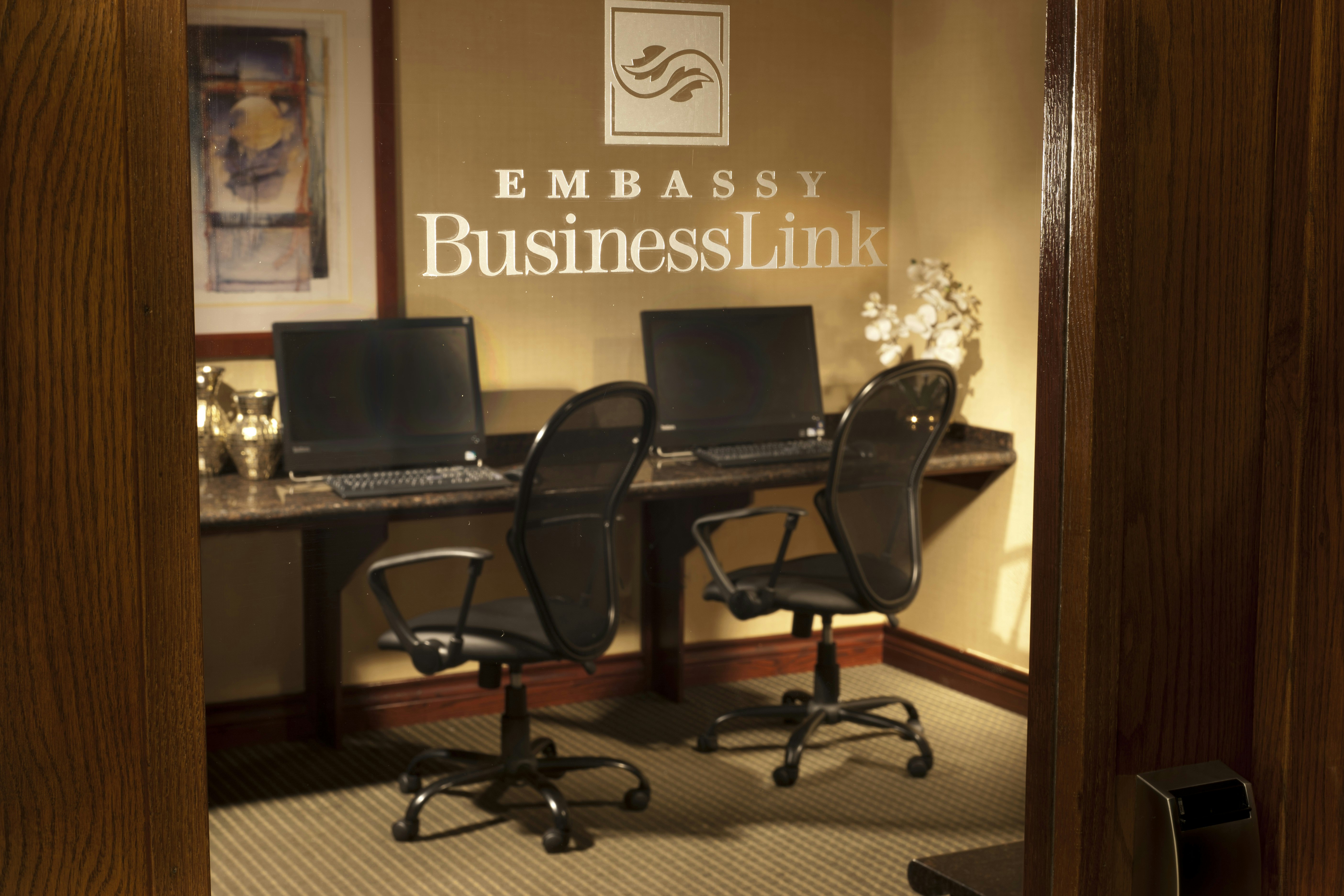 Embassy Suites by Hilton Lubbock 18/25