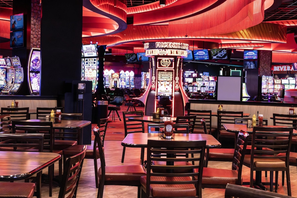 Cherokee Casino & Hotel Roland 46/71