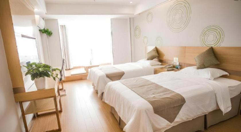 GreenTree Inn Suqian Yu District Red Star Meikailong Express Hotel 7/20