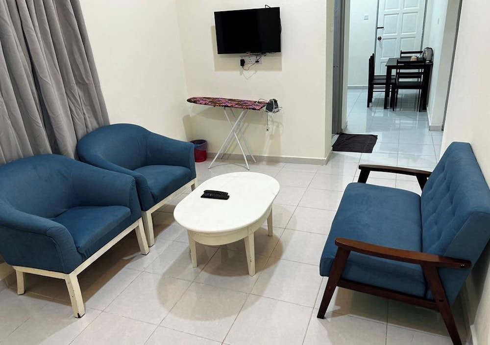 Dlima Beach Inn 44/66
