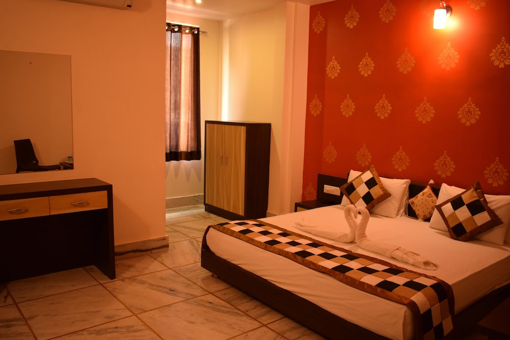 Shri Ram Residency 20/38
