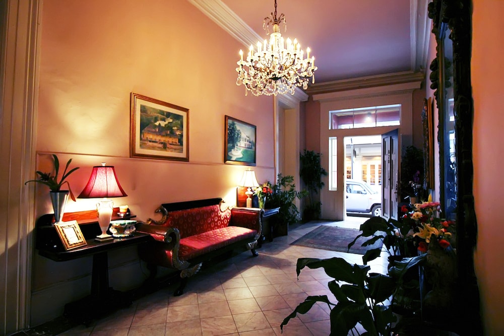 The Olivier House Hotel 42/68
