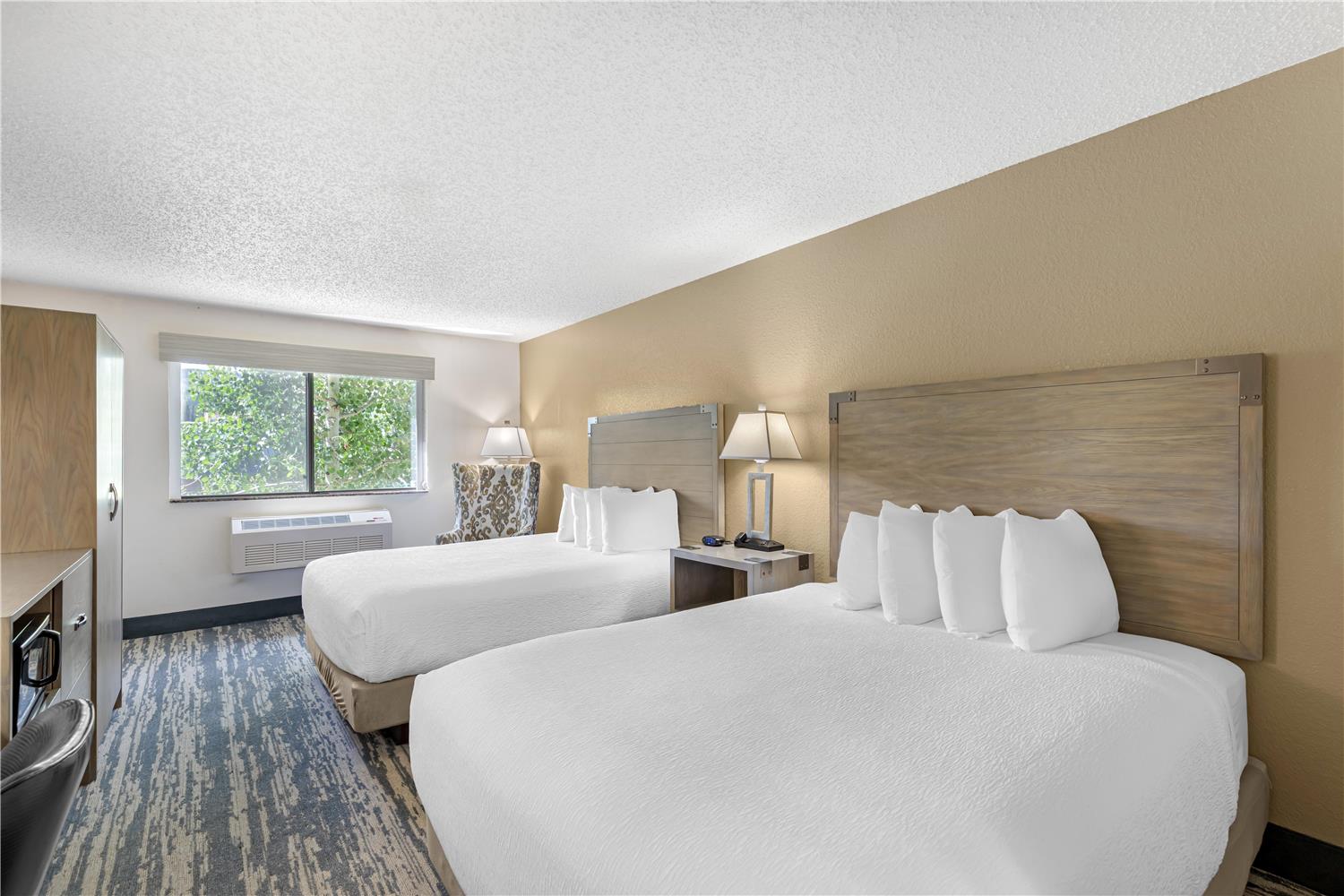 Renovated, Deluxe, 2 Queen Beds