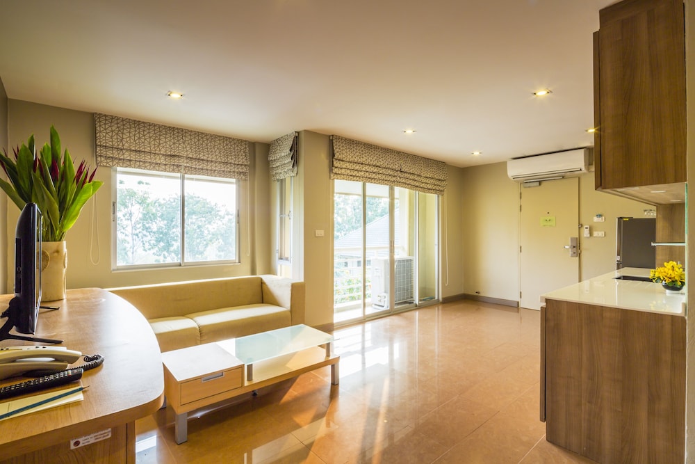 Pattana Golf Club And Resort 9/50