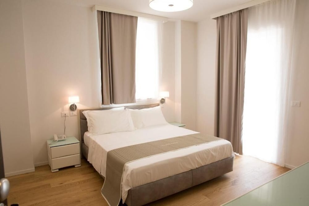 Boutique Hotel Enia 16/50